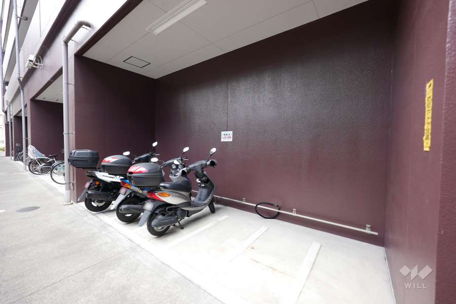 バイク置場
