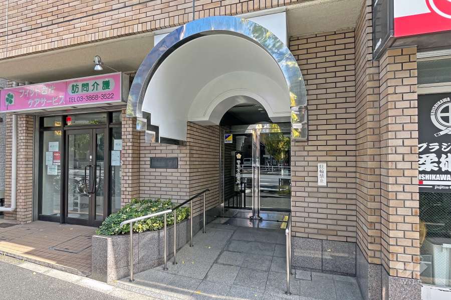 エントランス