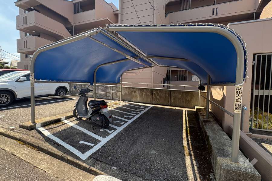 バイク置場