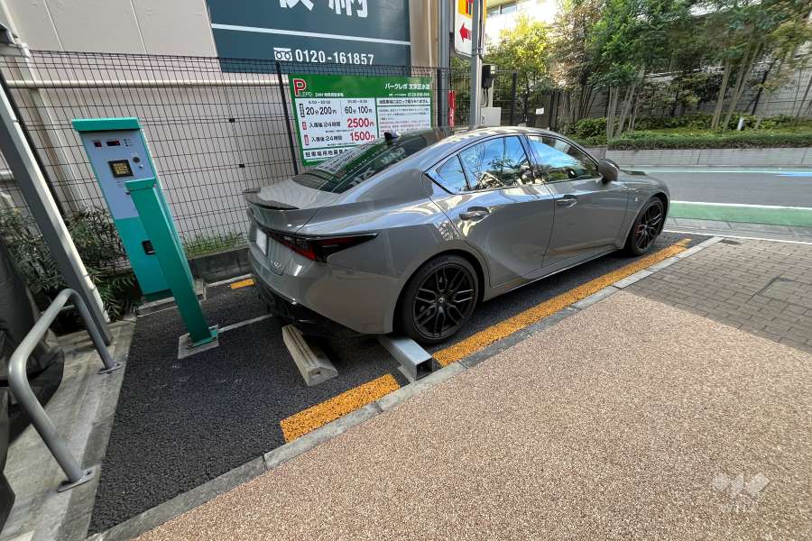 敷地内のコインパーキング