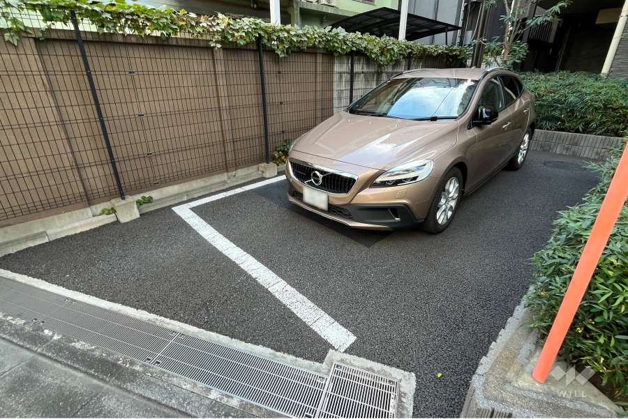 敷地内駐車場（屋外平面式）