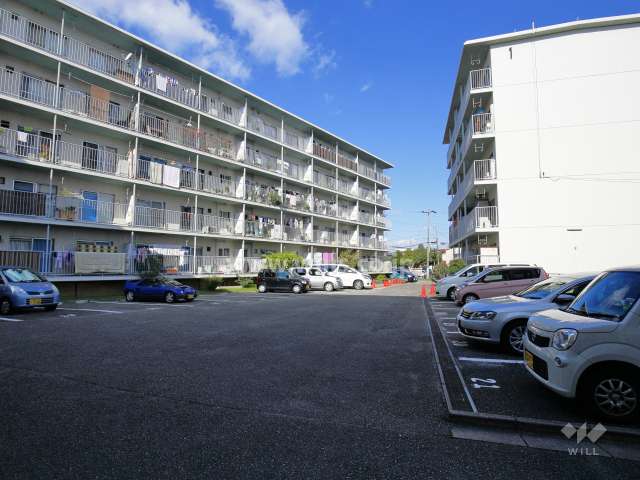 敷地内駐車場（屋外平面式）
