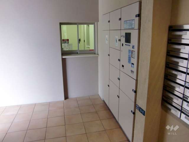 管理人室、宅配ボックス、共用ポスト