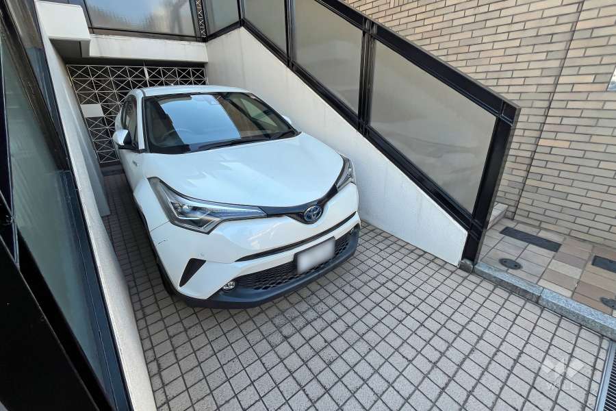 敷地内駐車場（屋外平面式）