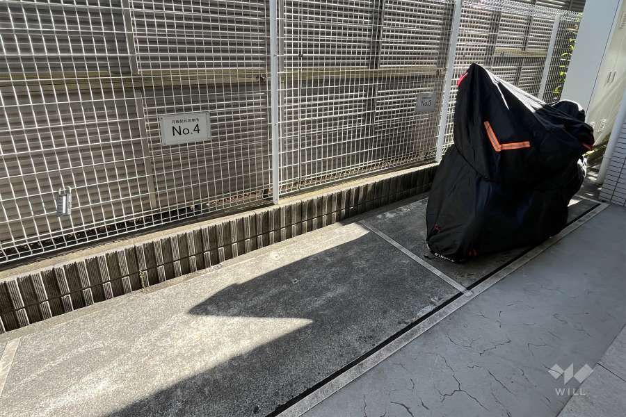 バイク置場