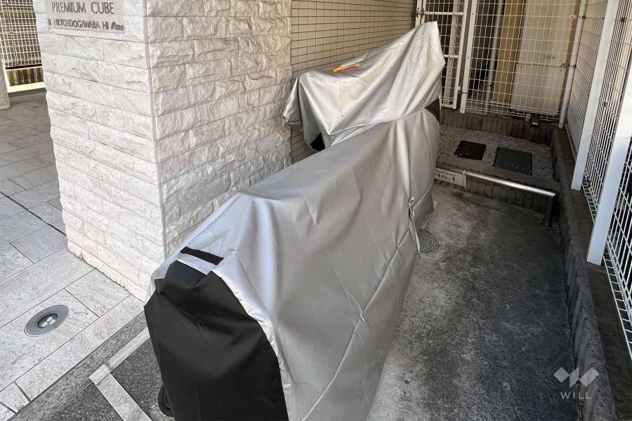 バイク置場　