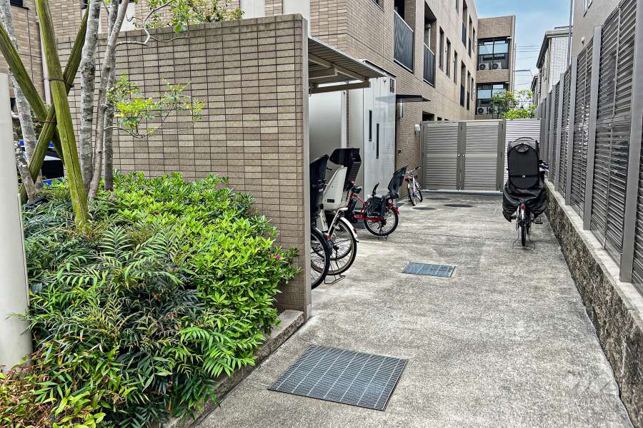 駐輪場・バイク置場