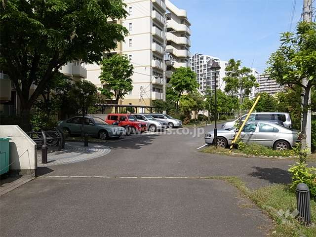 敷地内駐車場（平面式）