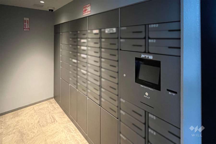 宅配ボックスと共用ポスト