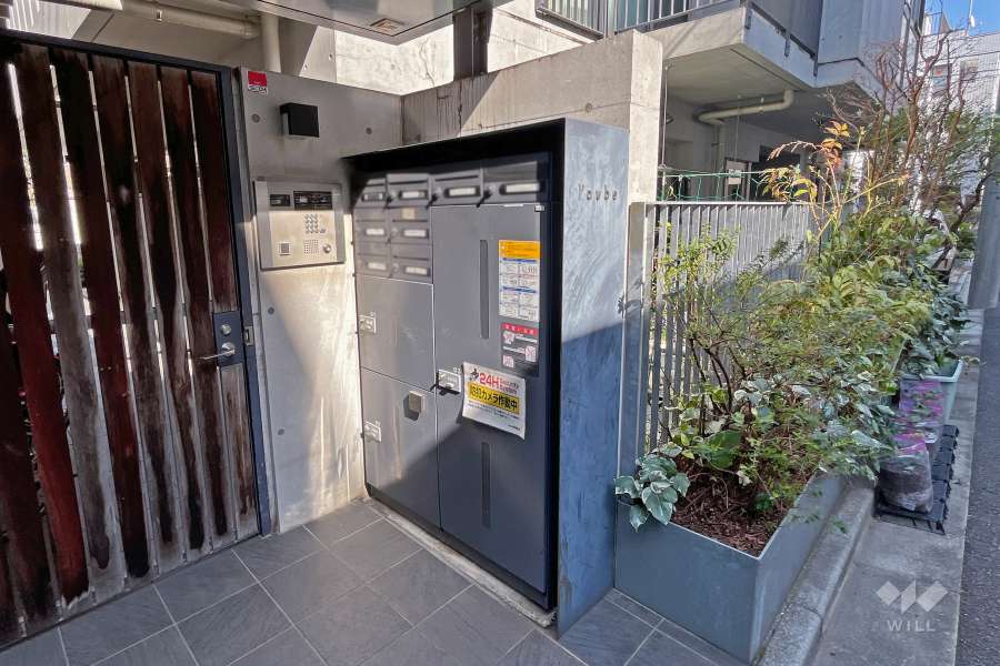 宅配ボックスと共用ポスト