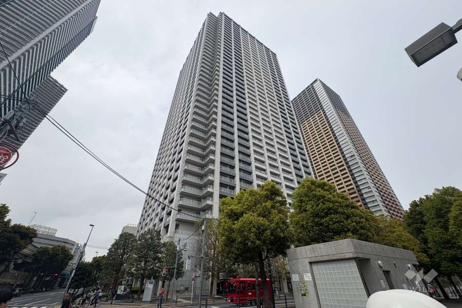 エアライズタワーの外観（南東側から）