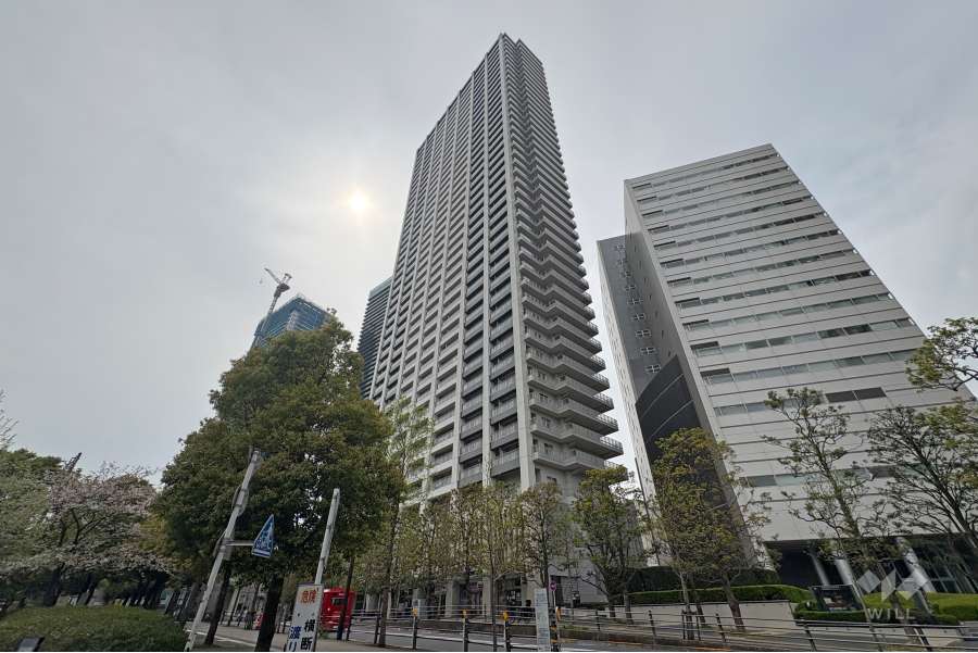 エアライズタワーの外観（北東側から）