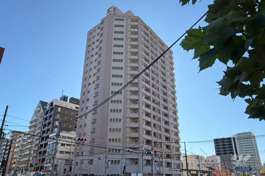 クリオタワー大塚台の外観（北側から）
