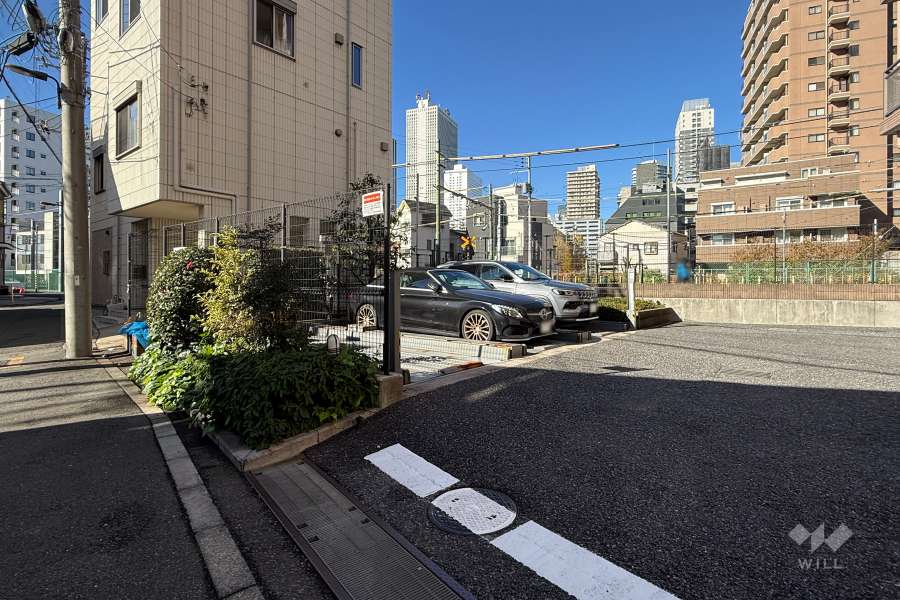 敷地内駐車場（屋外機械式）