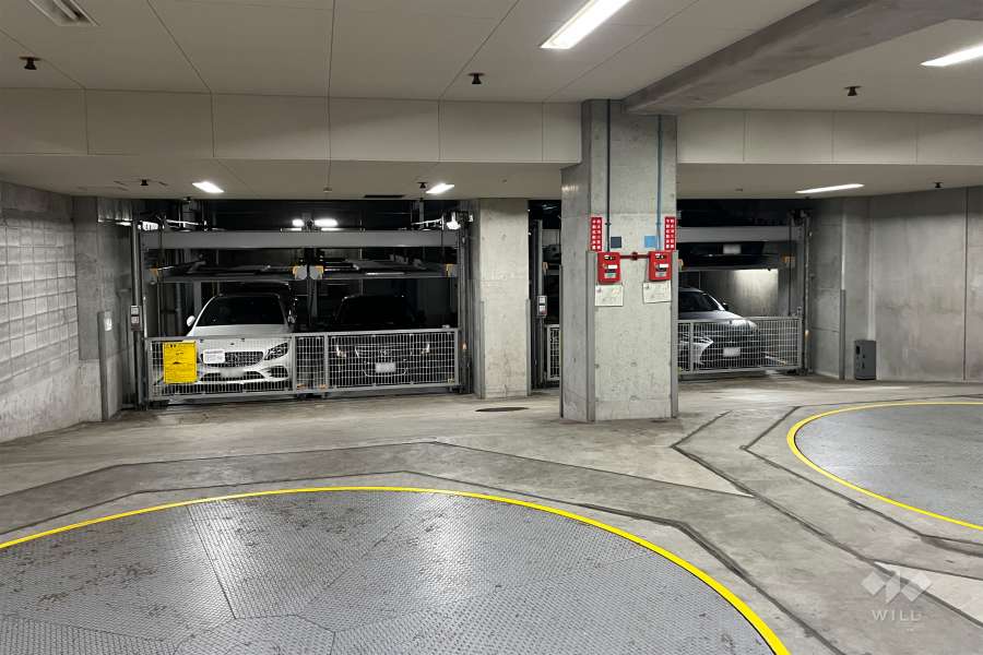 敷地内駐車場（屋内機械式）