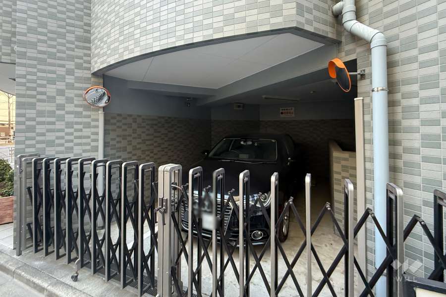 敷地内駐車場（屋内平面式）