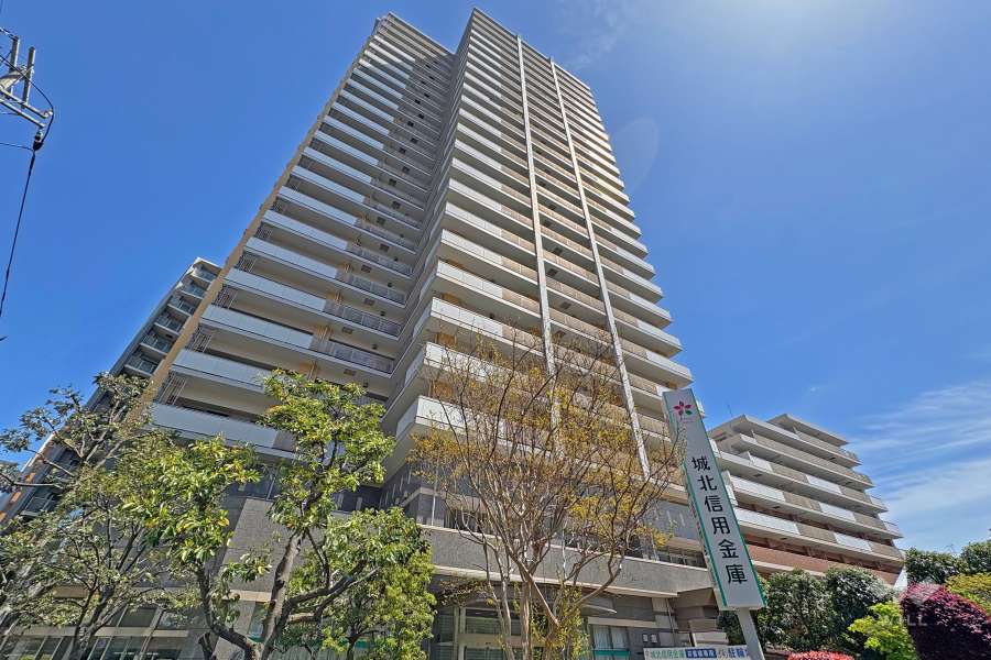 東京シティトリエの外観（西側から）