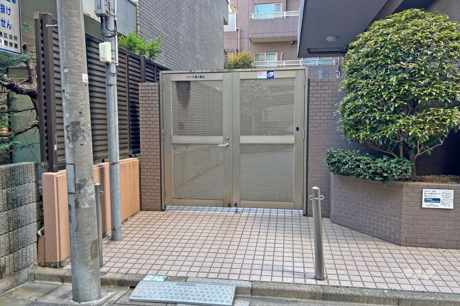 駐輪場の出入り口