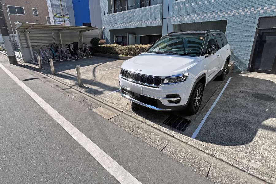 敷地内駐車場（屋外平面式）