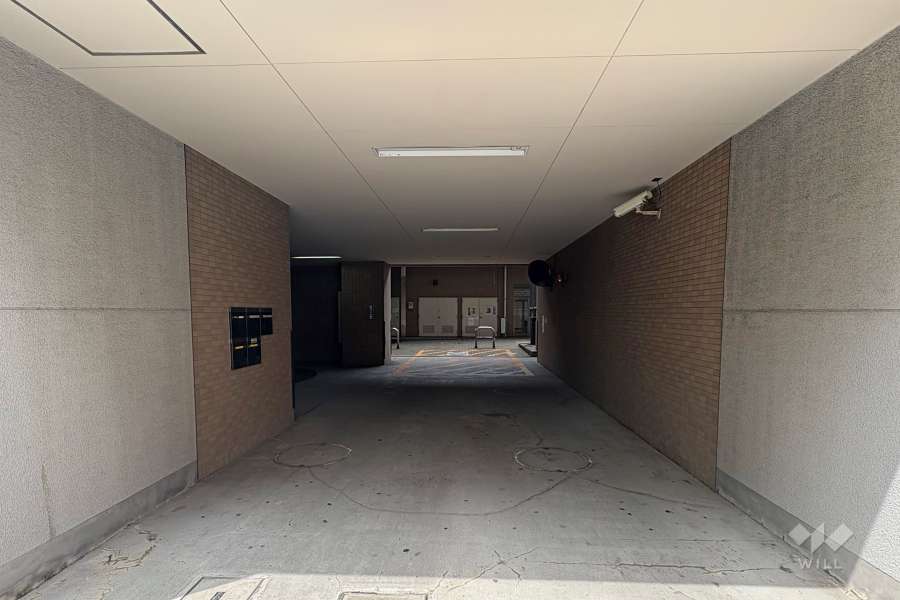 駐車場の出入り口