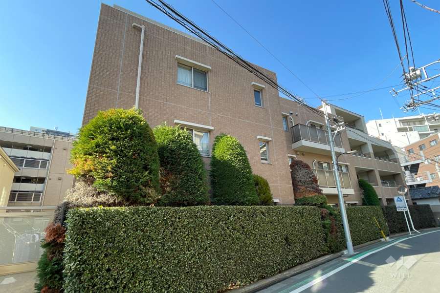 パークホームズ西巣鴨の外観（東側から）