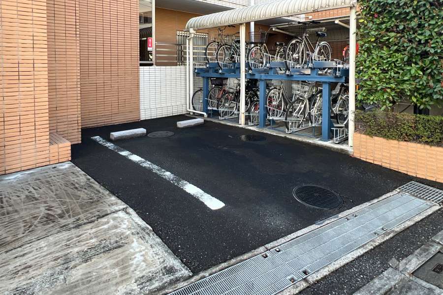 敷地内駐車場（屋外平面式）