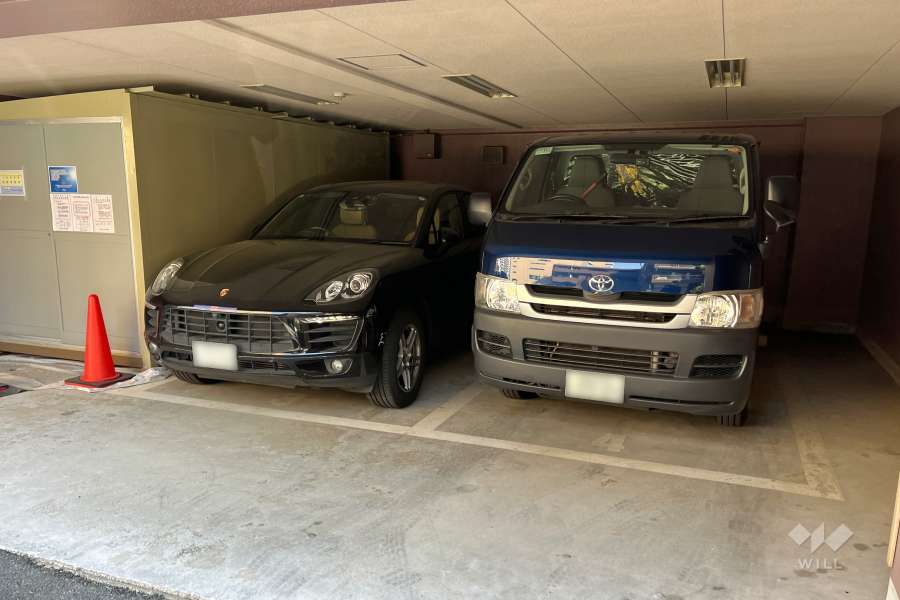 敷地内駐車場（屋内平面式）
