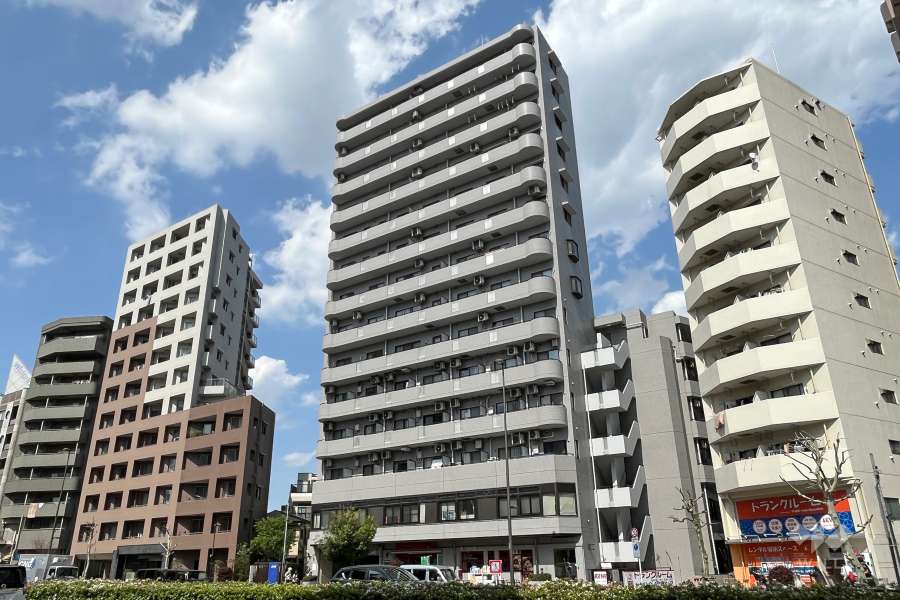 フロール巣鴨の外観（南側から）