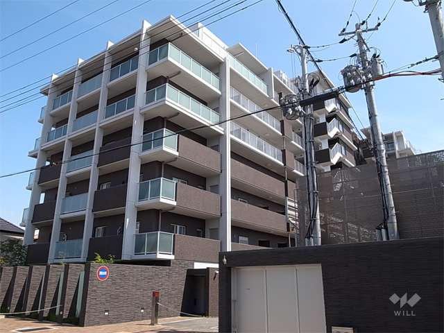 ウェリス塚口ロイヤルアークの外観（北西側から）