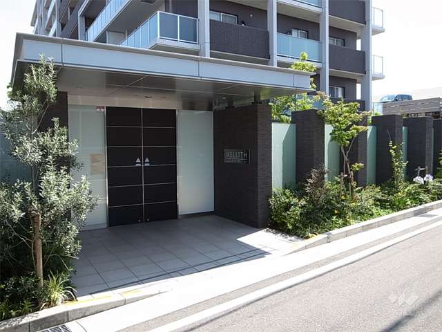 エントランス（オートロック付き）