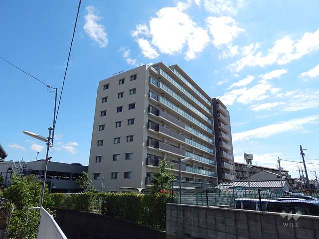 メイツ塚口レジアンスの外観（北東側から）