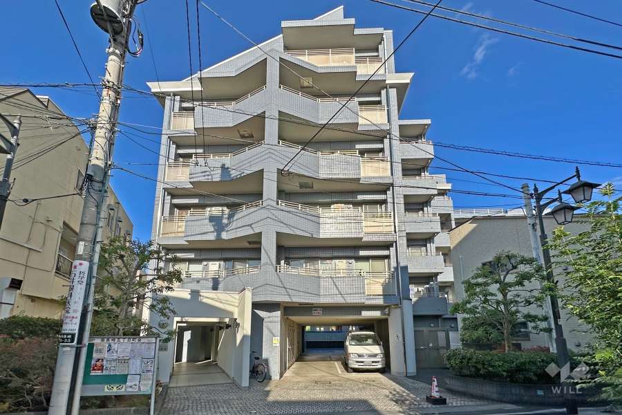 ユアコート東長崎の外観（南側から）