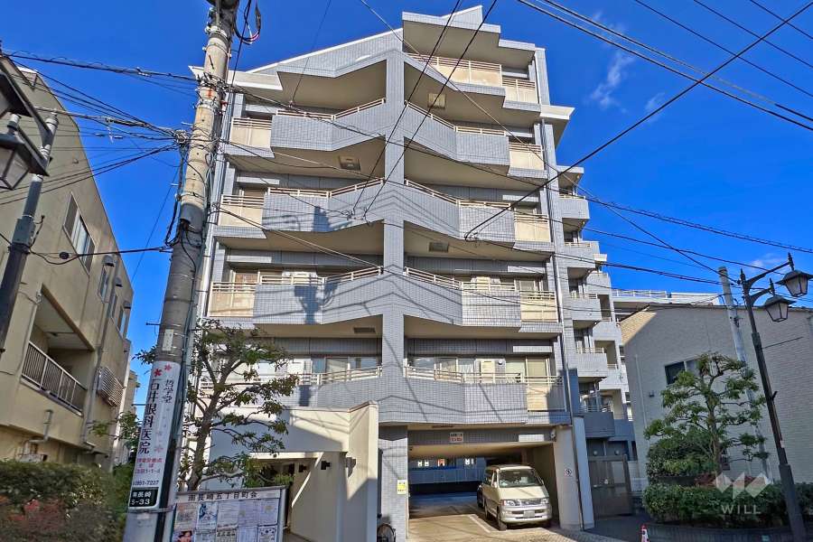 ユアコート東長崎の外観（南西側から）