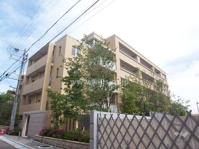 グランドメゾン芦屋翠ヶ丘スタイルの外観(北東側から)