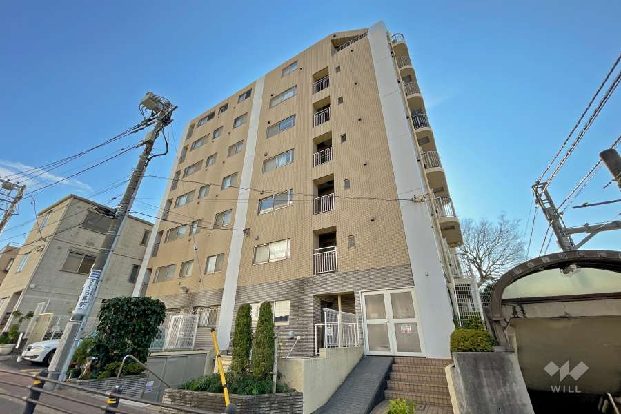 リヴェール池袋の外観（北西側から）