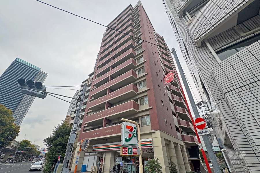 イトーピアマイズ池袋の外観（南東側から）