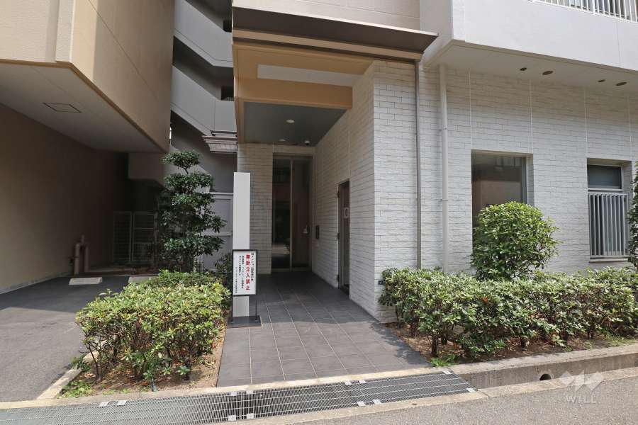 サブエントランス