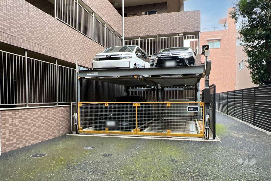 敷地内駐車場（屋外機械式）