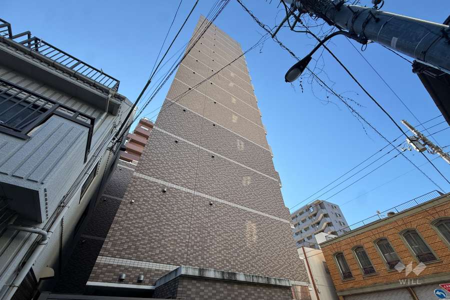 セントパレス池袋の外観（北東側から）