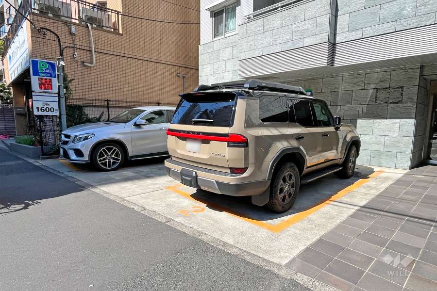 敷地内駐車場(屋外平面式)