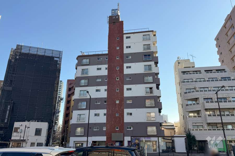パラスト池袋外観（西側から）