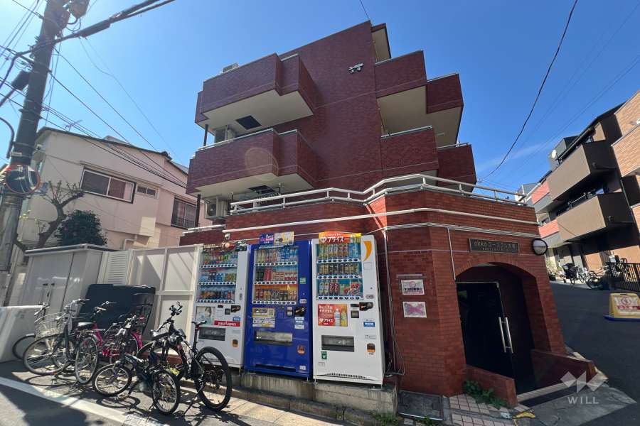 ユースフル大塚の外観（南東側から）