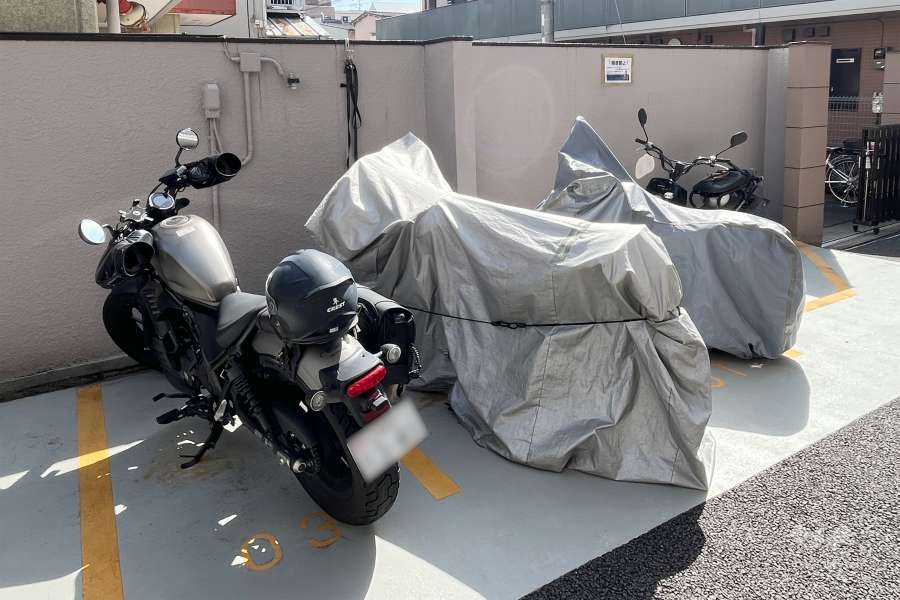 バイク置場