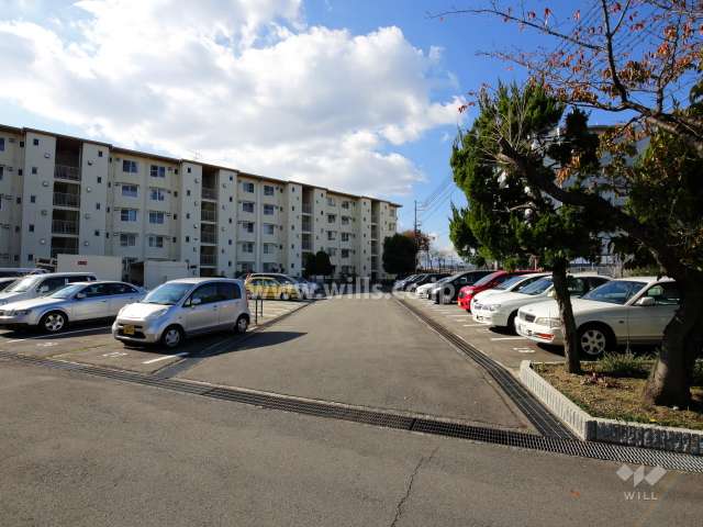 敷地内駐車場（屋外平面式）