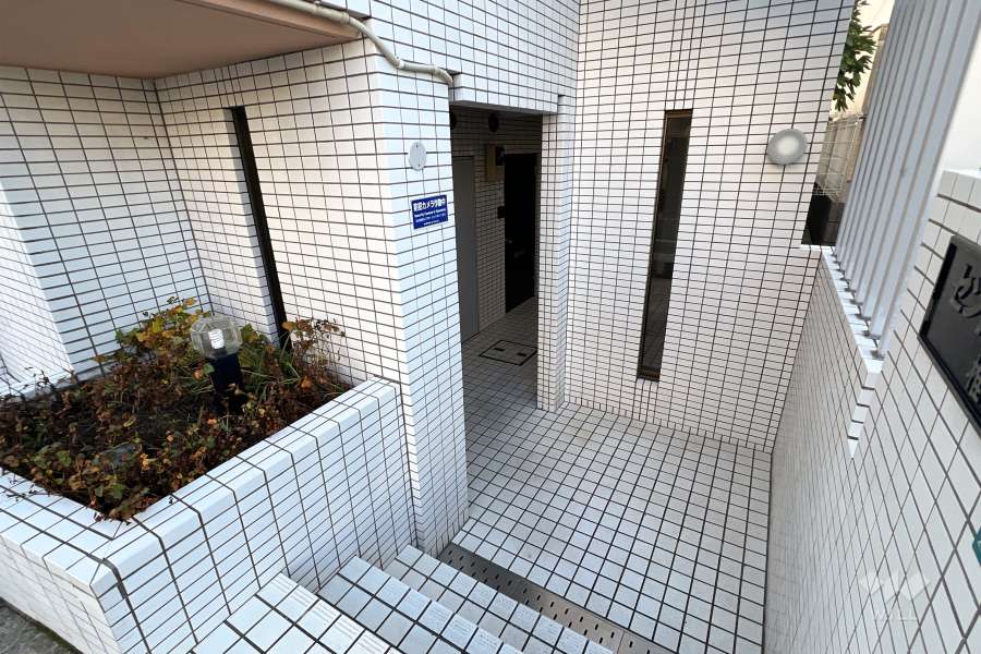 エントランスアプローチ