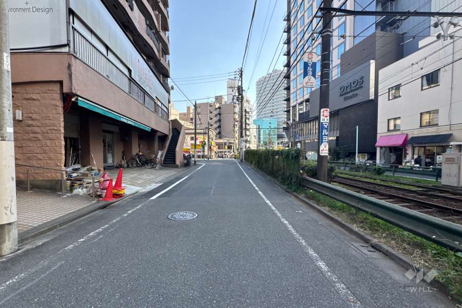 敷地南西側の前面道路　