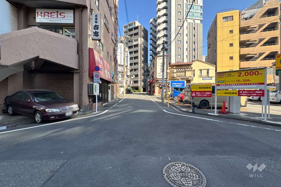 敷地南東側の前面道路　