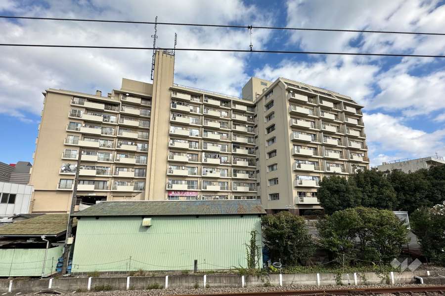 豊島ハイツの外観（南西側から）