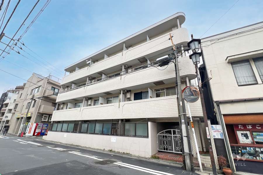 メゾン・ド・ペルシュの外観（南側から）