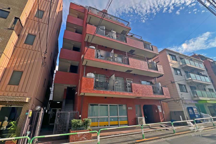 サカエ池袋マンションの外観（北西側から）